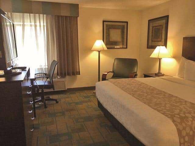 La Quinta By Wyndham Jackson Hotel Phòng bức ảnh